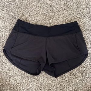 Lululemon Speed Up Shorts, Black, Size 6, 2.5” length